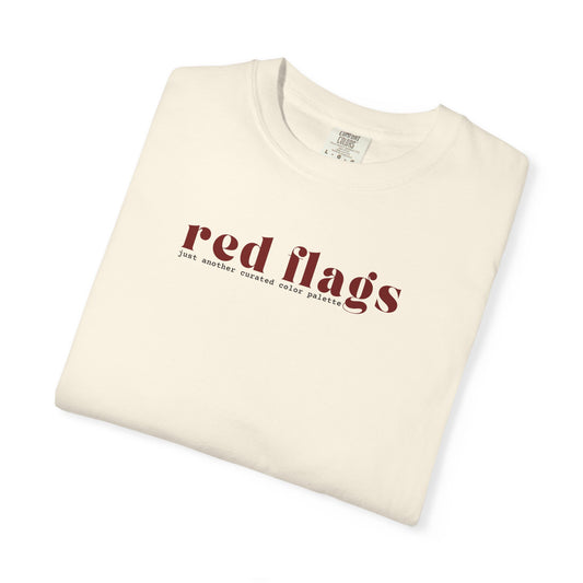 Red Flags Graphic T‑Shirt - Ivory
