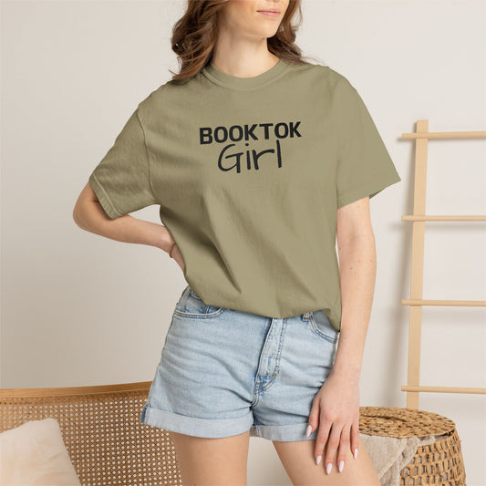 BookTok Girl T‑Shirt - Khaki